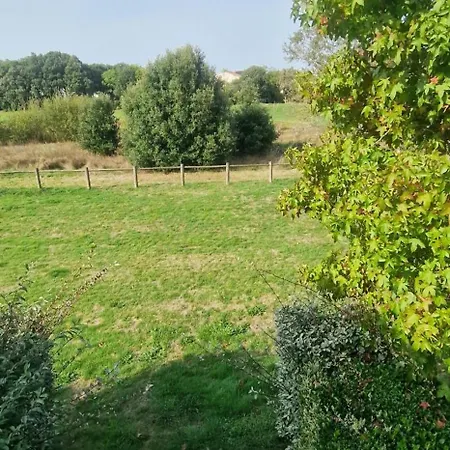 Maisonnette Duplex 4 Pers Proche Et Golf Apartmán *